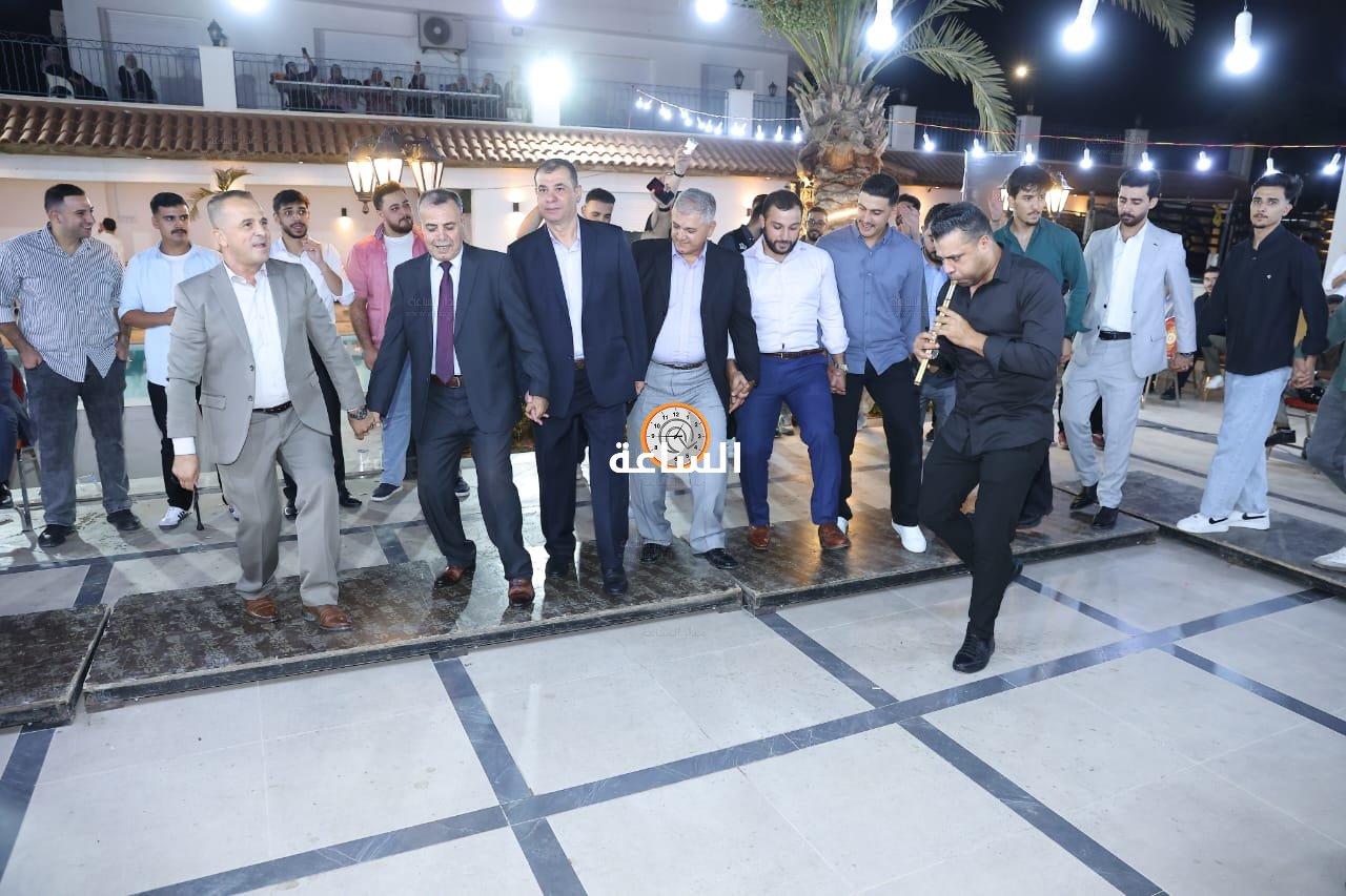 Madar Al-Saa Images 0.38068557824889215