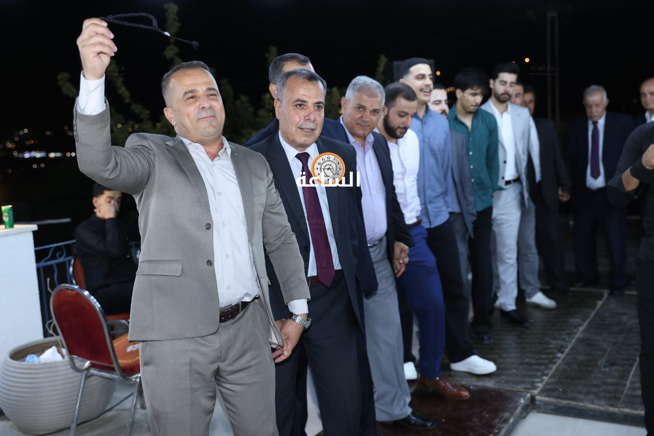 Madar Al-Saa Images 0.9635381800413985
