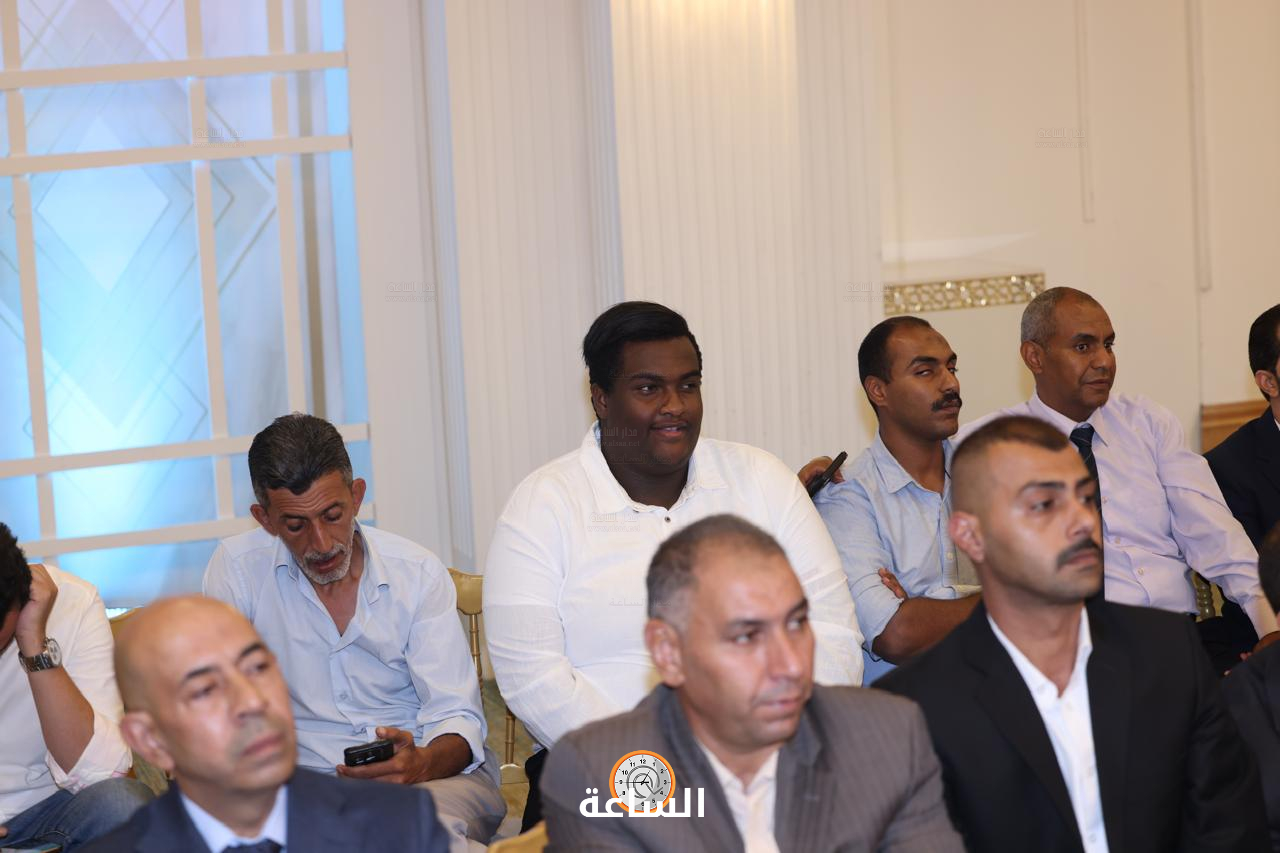Madar Al-Saa Images 0.1410633766348538