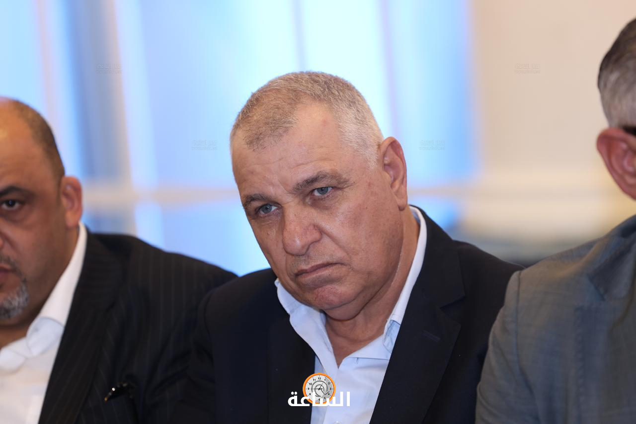 Madar Al-Saa Images 0.40891391263905075