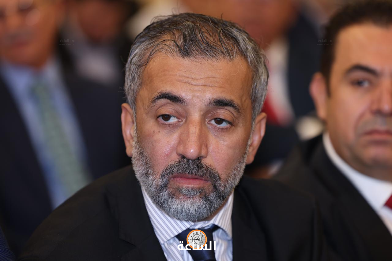Madar Al-Saa Images 0.9240558643998231