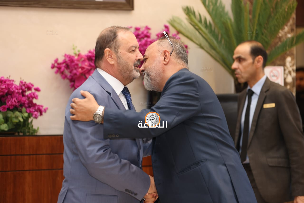 Madar Al-Saa Images 0.19267563919636488