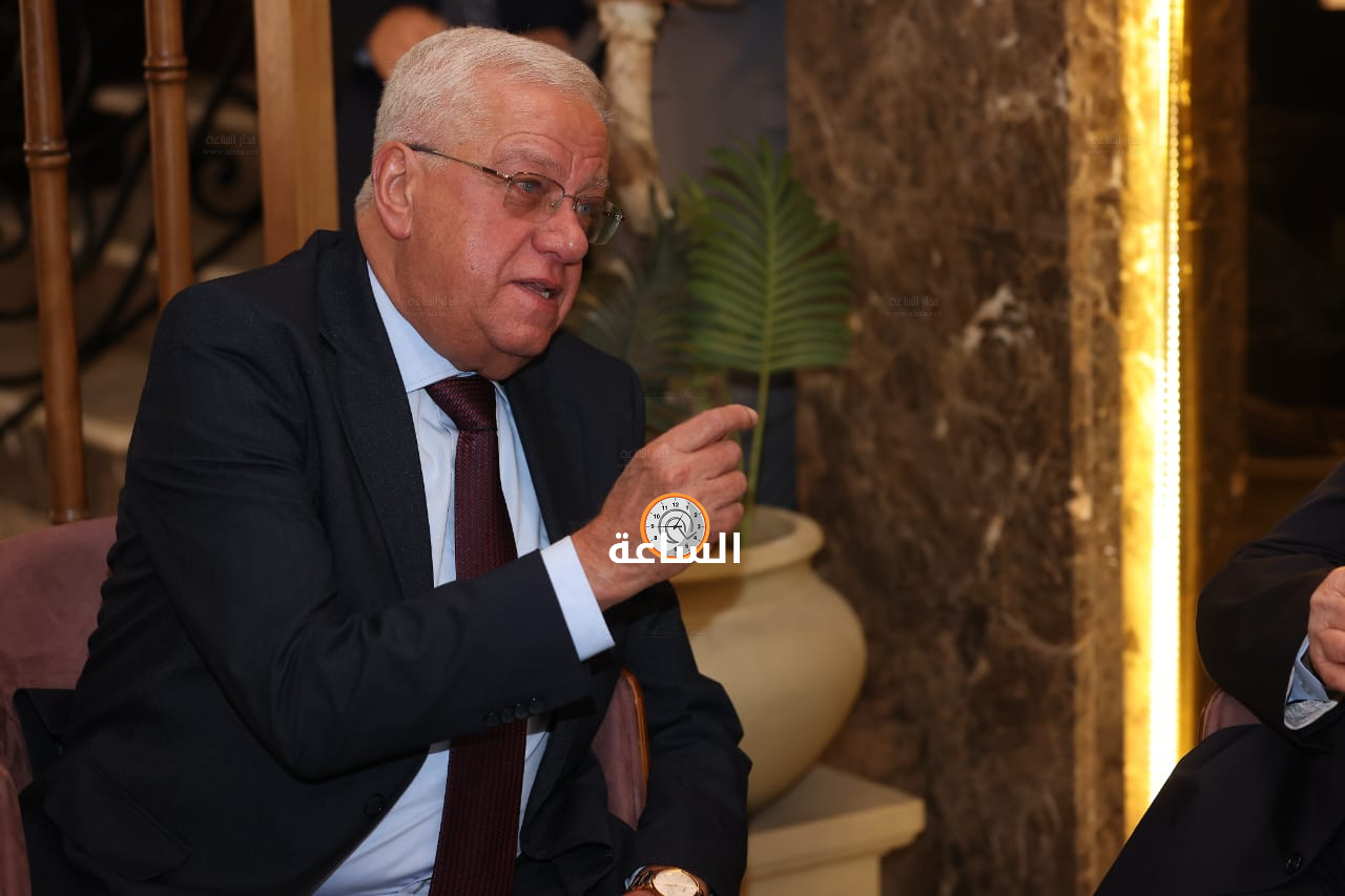 Madar Al-Saa Images 0.4885177794332475