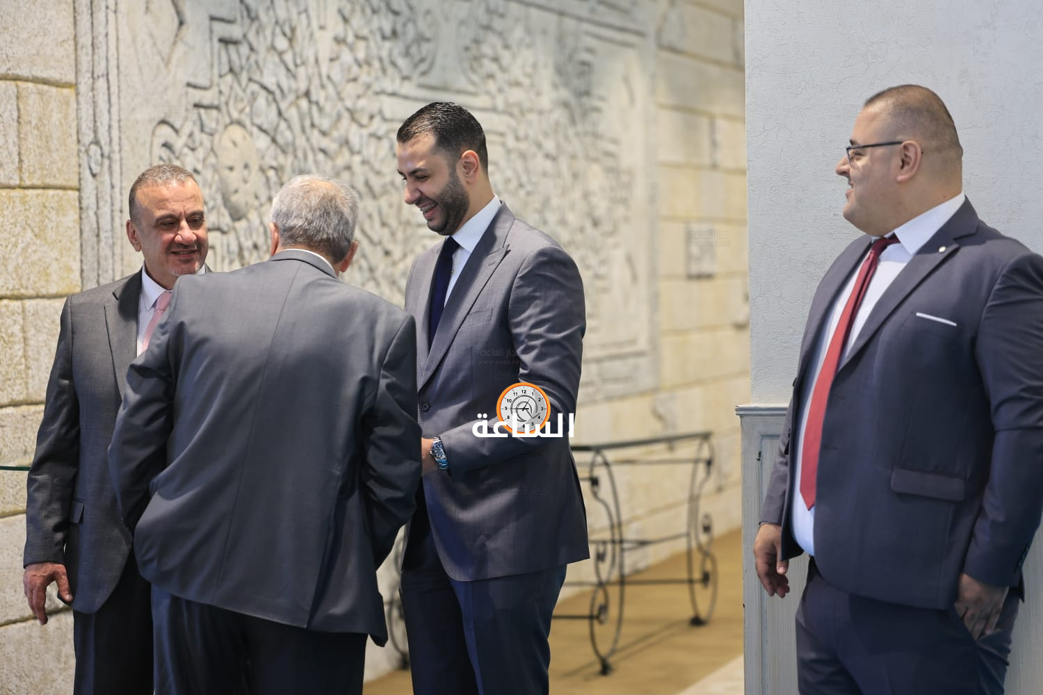 Madar Al-Saa Images 0.39557758031687196