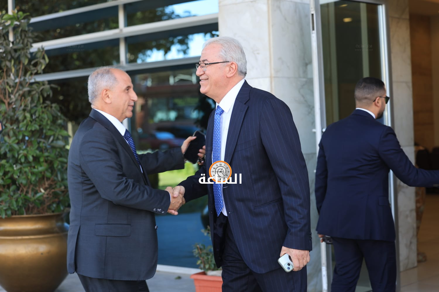 Madar Al-Saa Images 0.05293444512341838