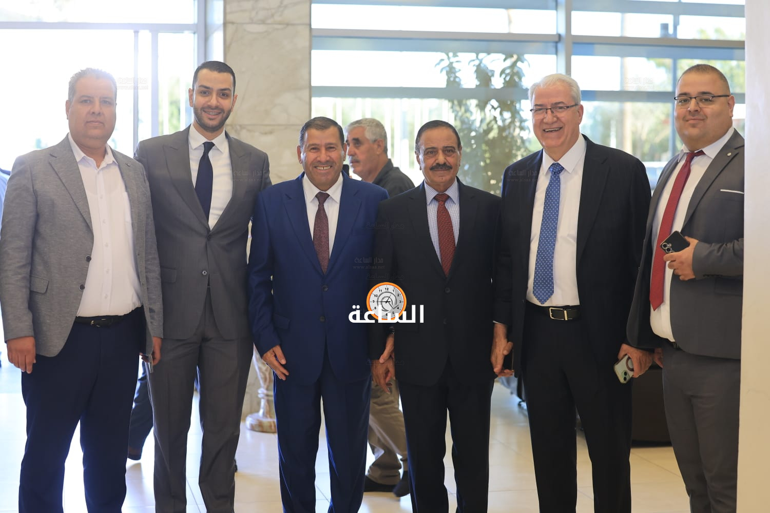 Madar Al-Saa Images 0.2856145068387407