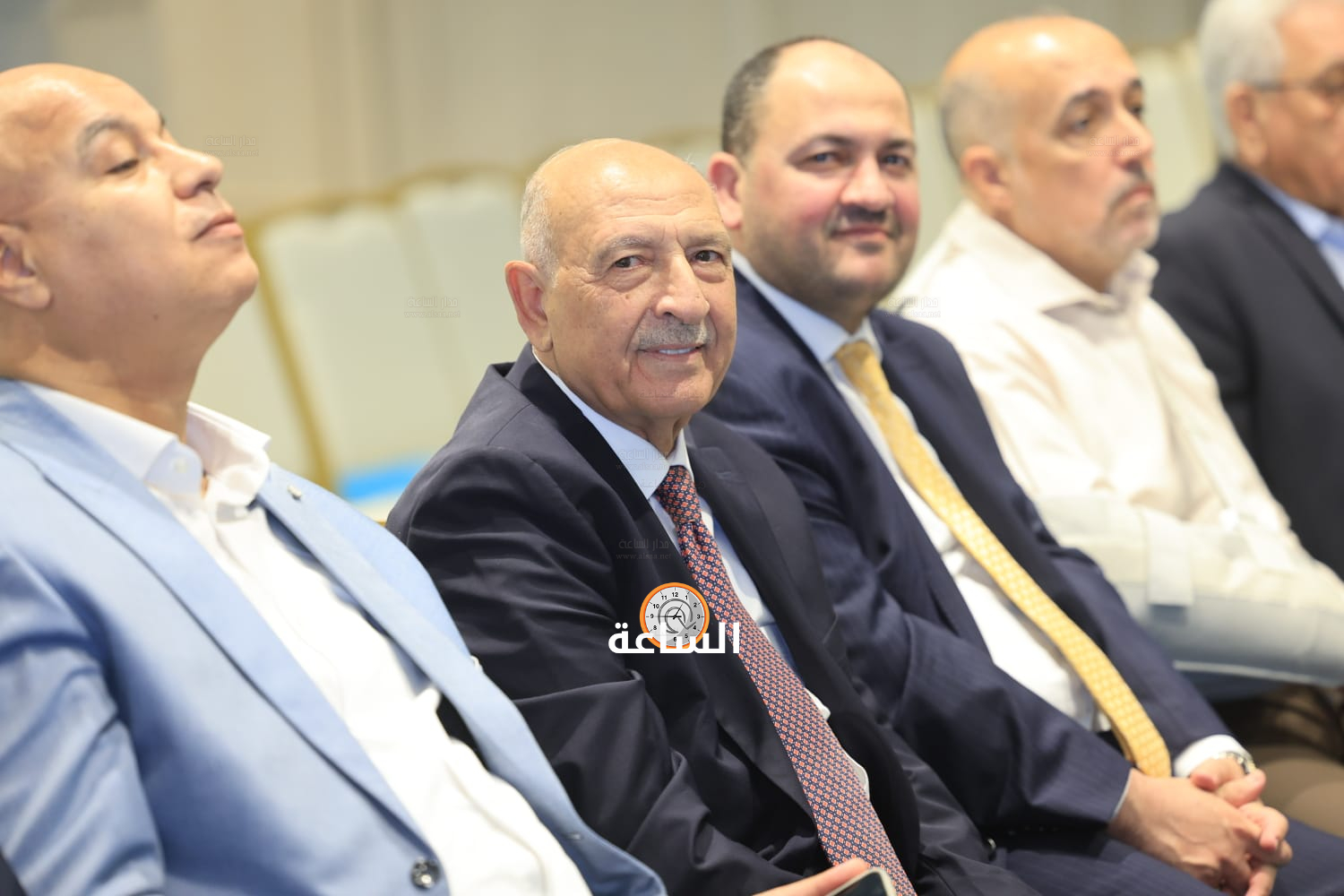 Madar Al-Saa Images 0.18215282374865072