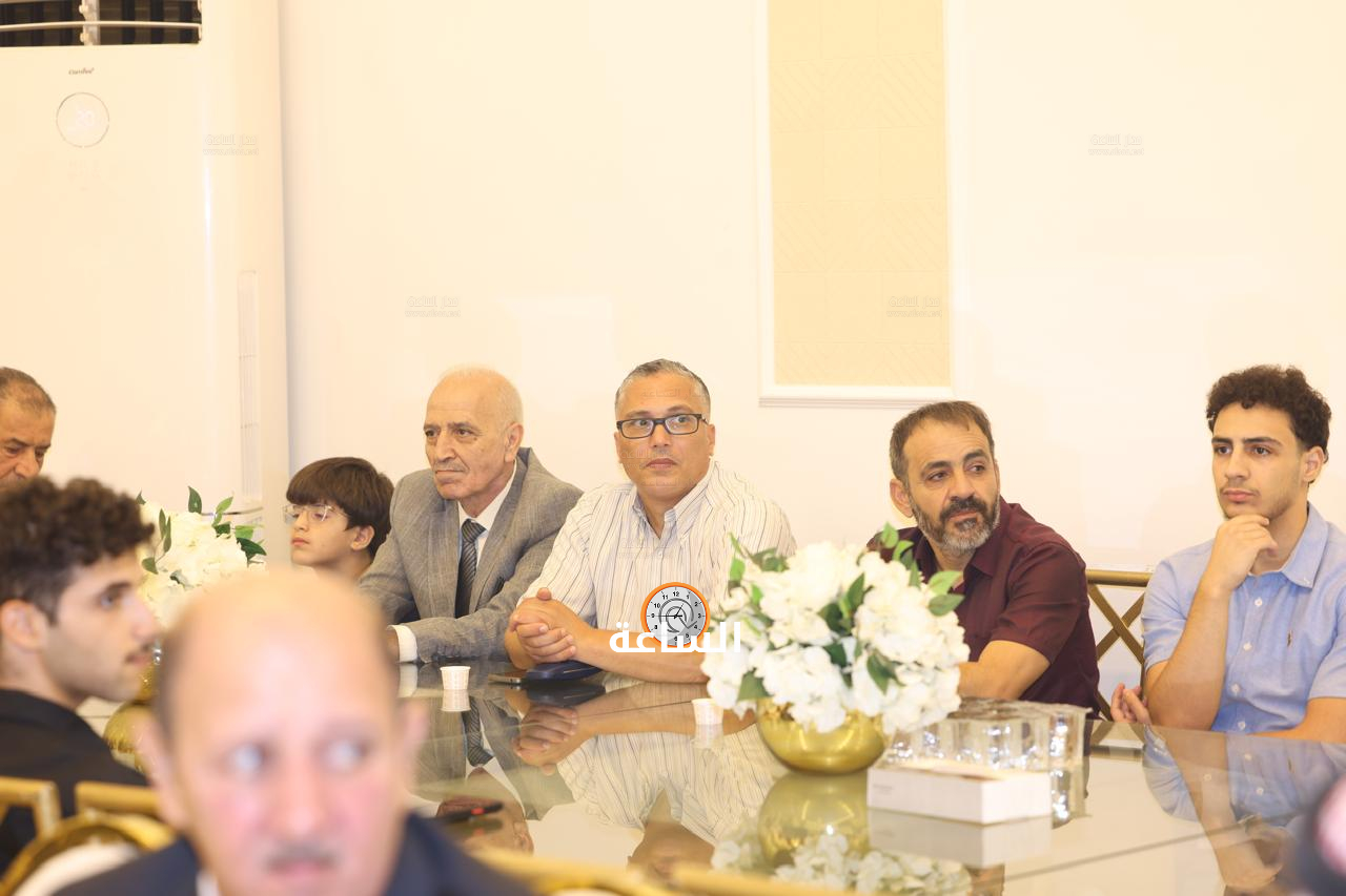 Madar Al-Saa Images 0.34142811314921373