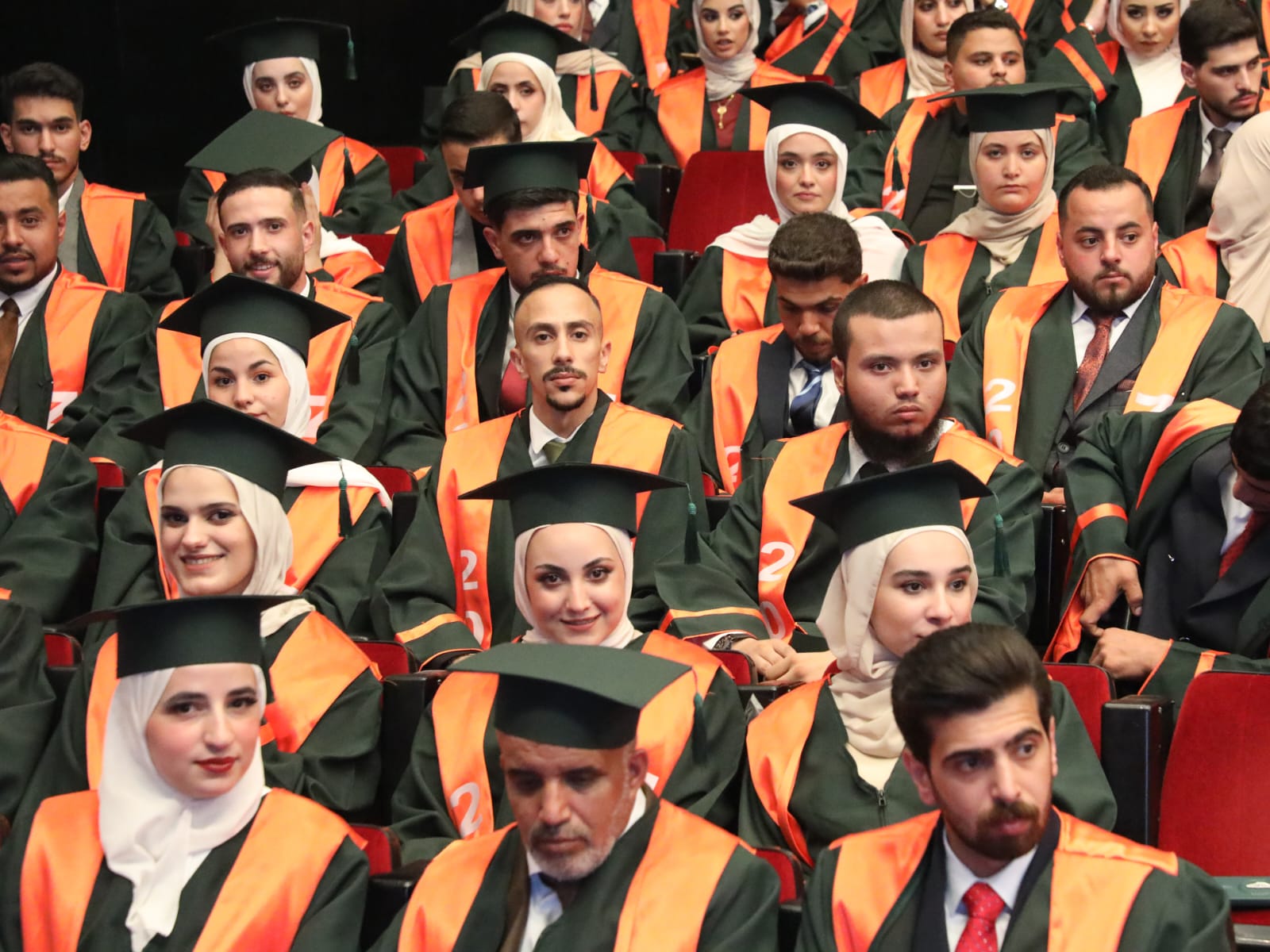 Madar Al-Saa Images 0.7875209261560357