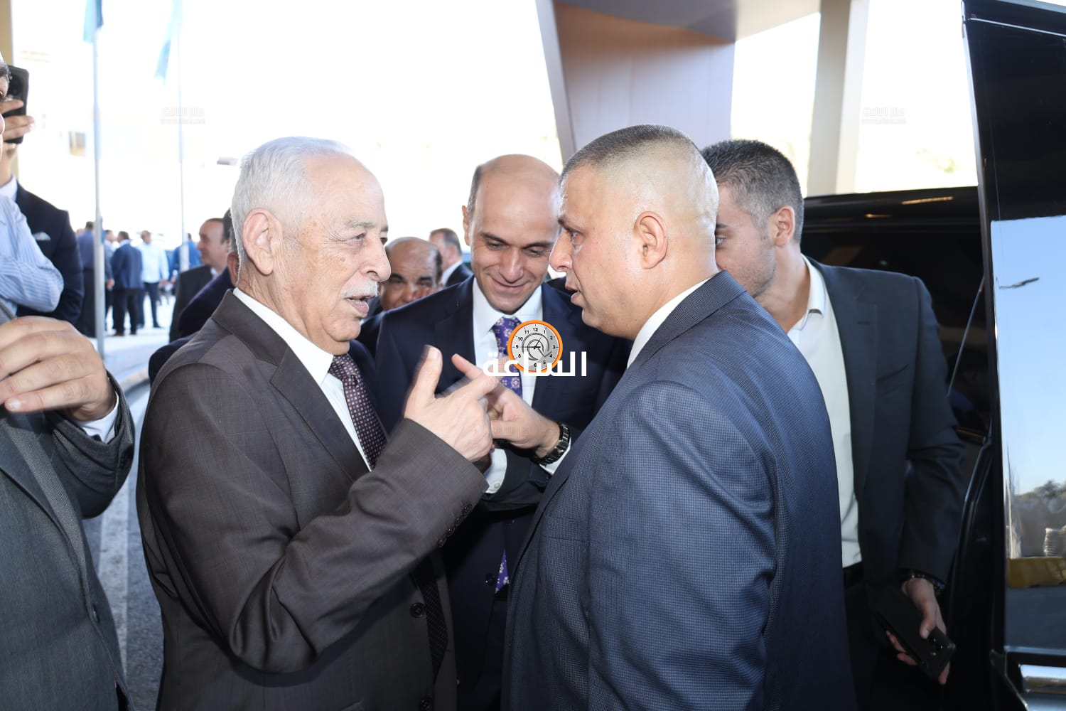 Madar Al-Saa Images 0.5840614631392862