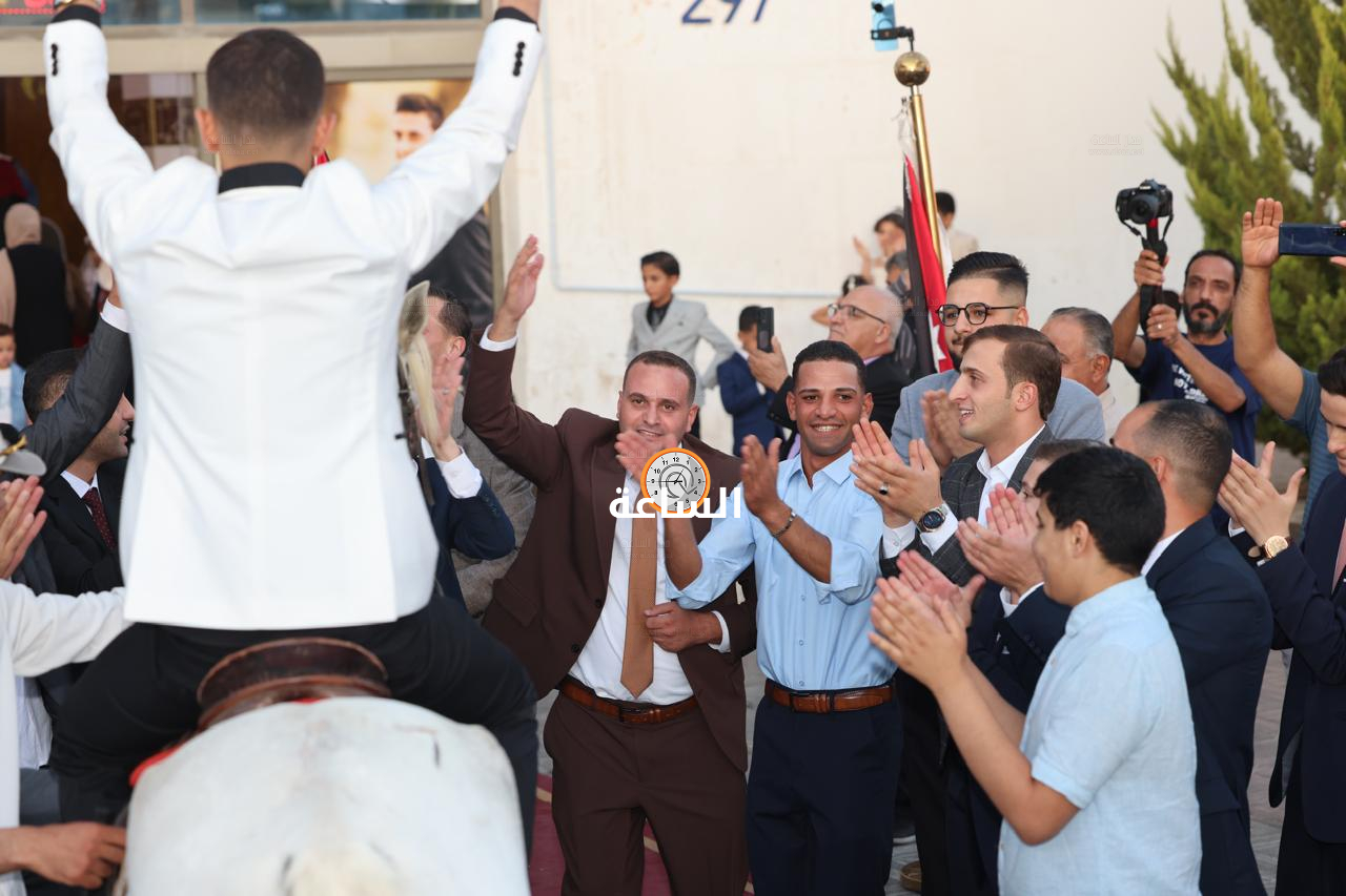 Madar Al-Saa Images 0.4161859042982282