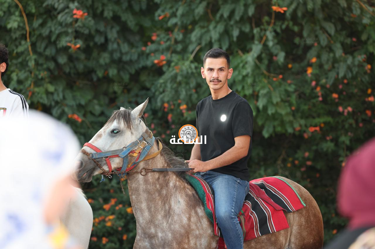 Madar Al-Saa Images 0.7547575954210707