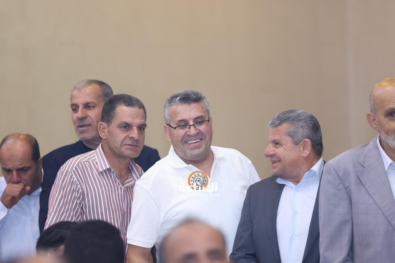 Madar Al-Saa Images 0.3797424004358825
