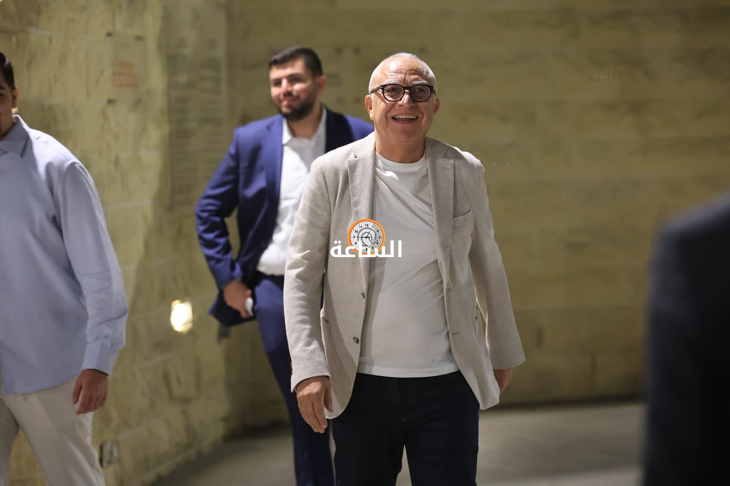 Madar Al-Saa Images 0.7658249759082121