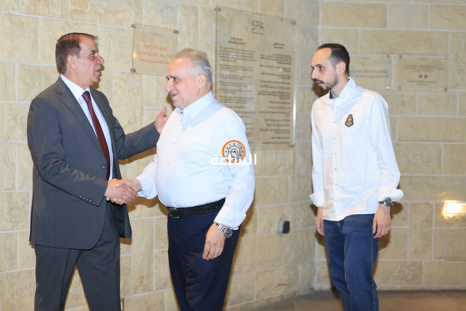 Madar Al-Saa Images 0.2416907831861782
