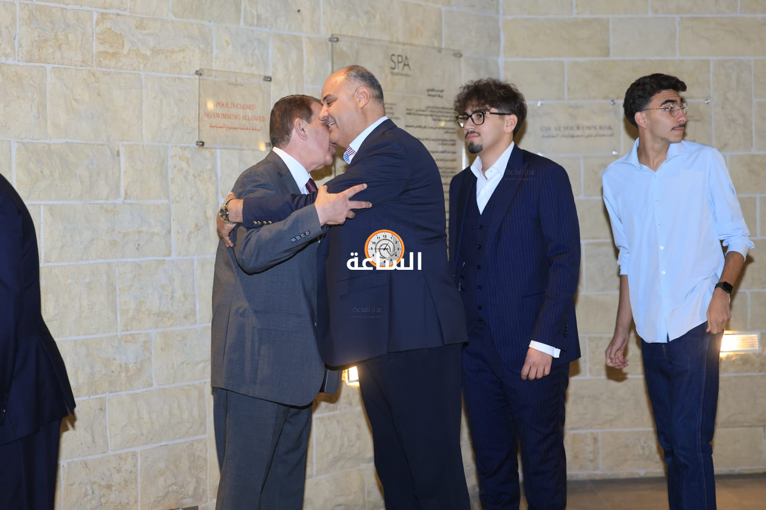 Madar Al-Saa Images 0.8432524600662312