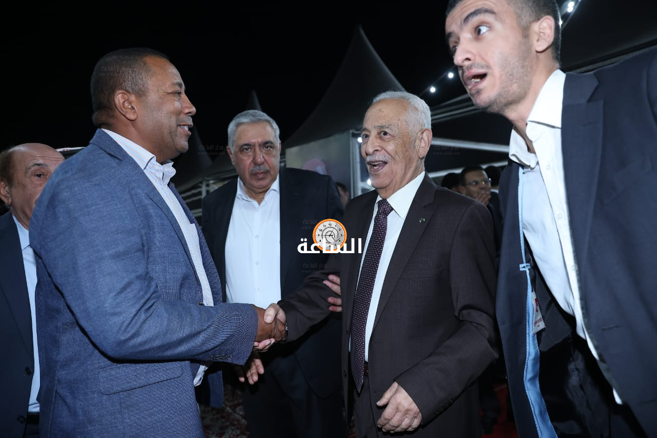 Madar Al-Saa Images 0.7881720494891248