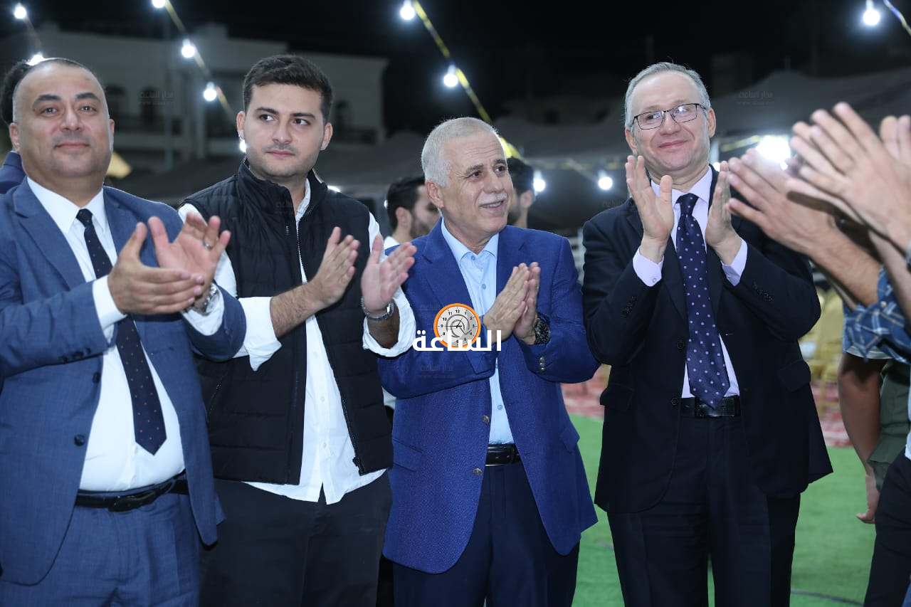 Madar Al-Saa Images 0.35573261320833083