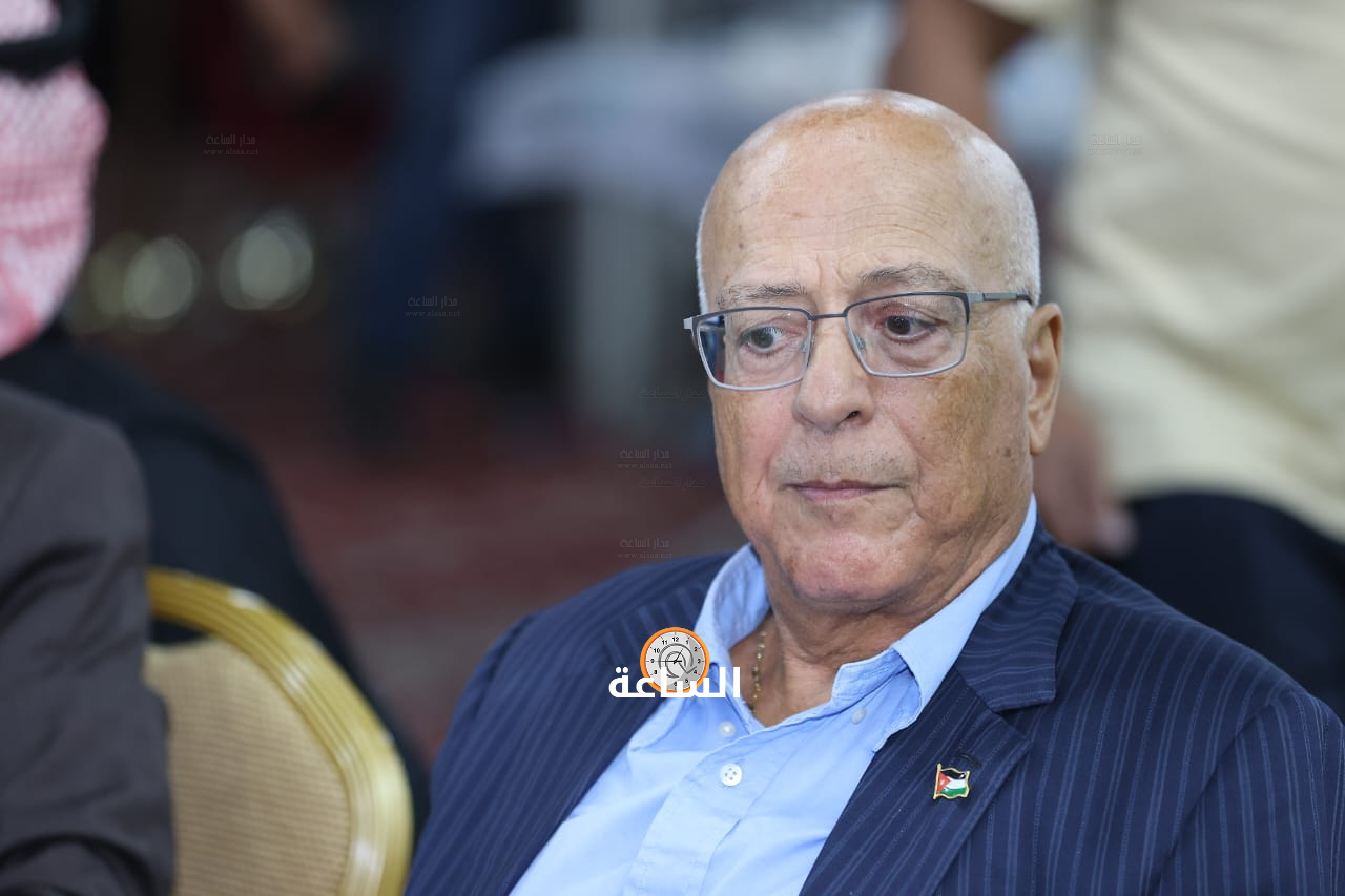 Madar Al-Saa Images 0.1938370274234793