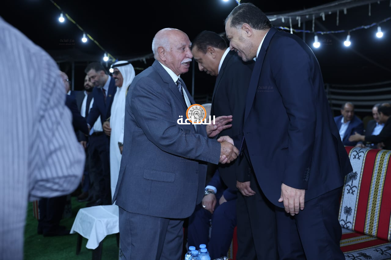 Madar Al-Saa Images 0.21886619613827085