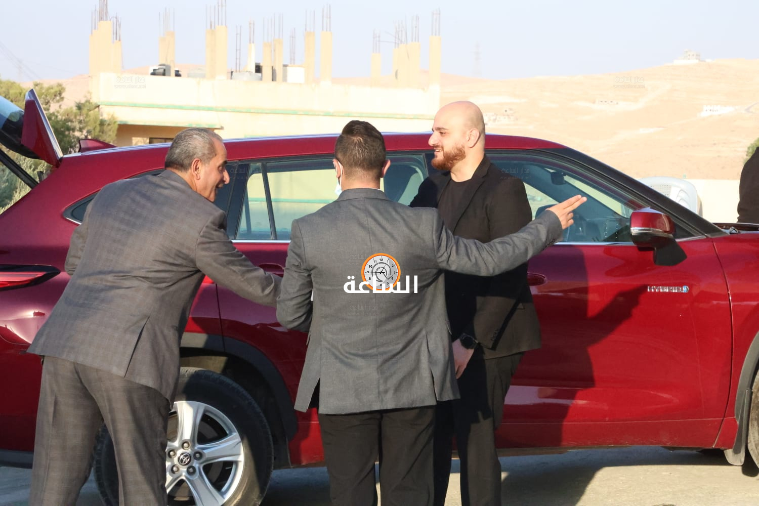 Madar Al-Saa Images 0.91814273213648
