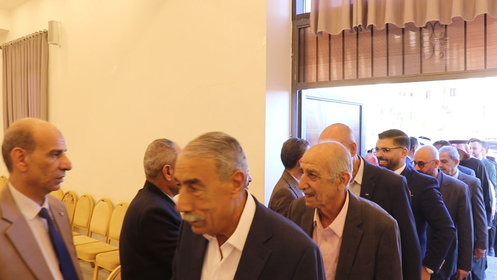 Madar Al-Saa Images 0.6144302192279718