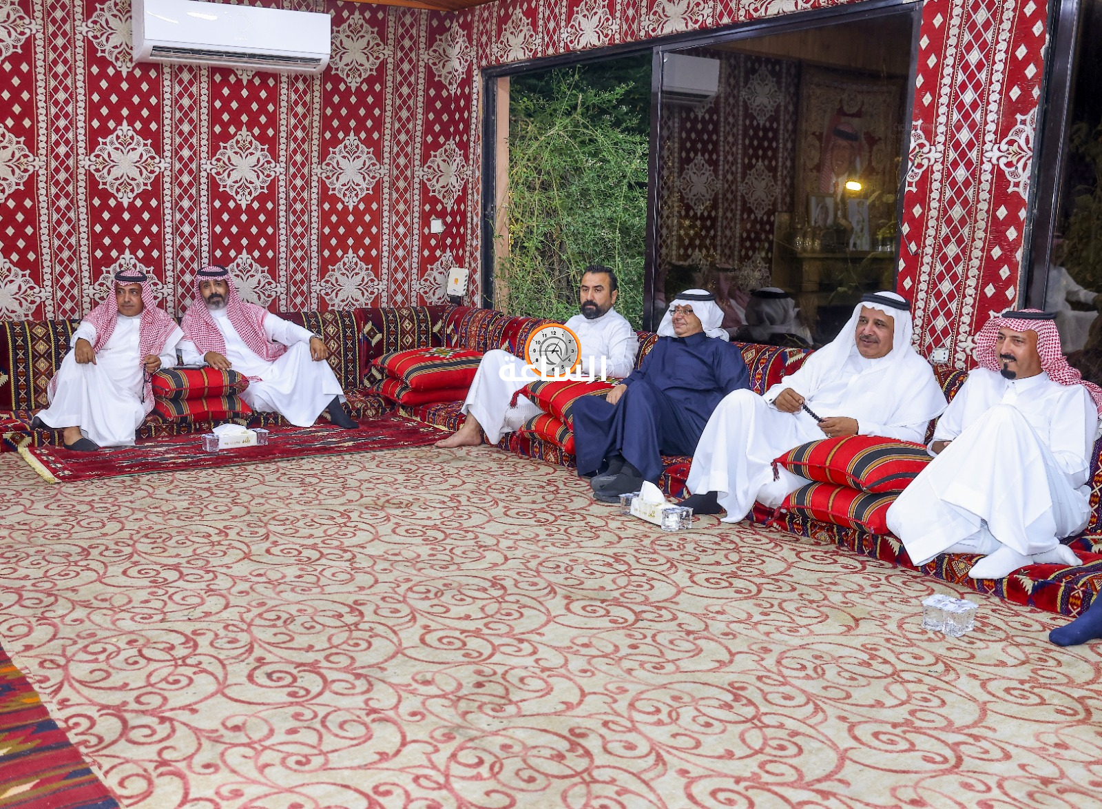Madar Al-Saa Images 0.6405647389944014