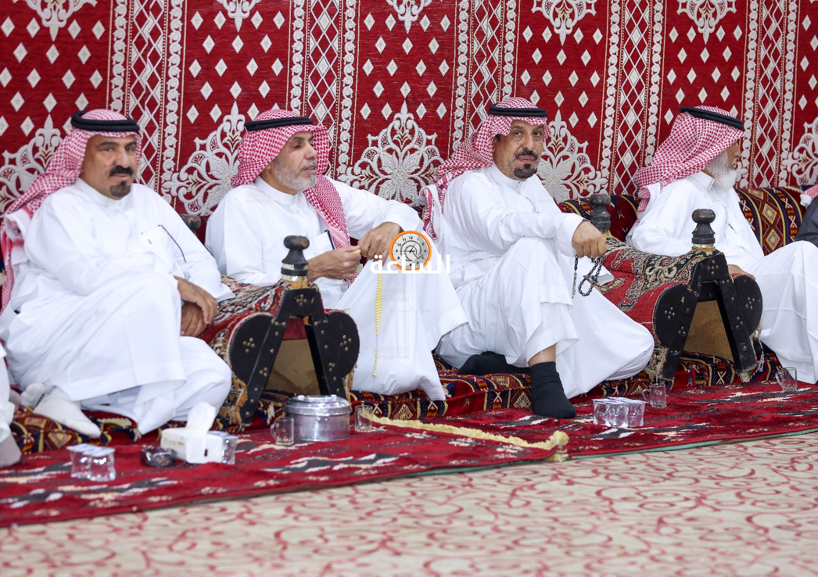 Madar Al-Saa Images 0.0528313618645031