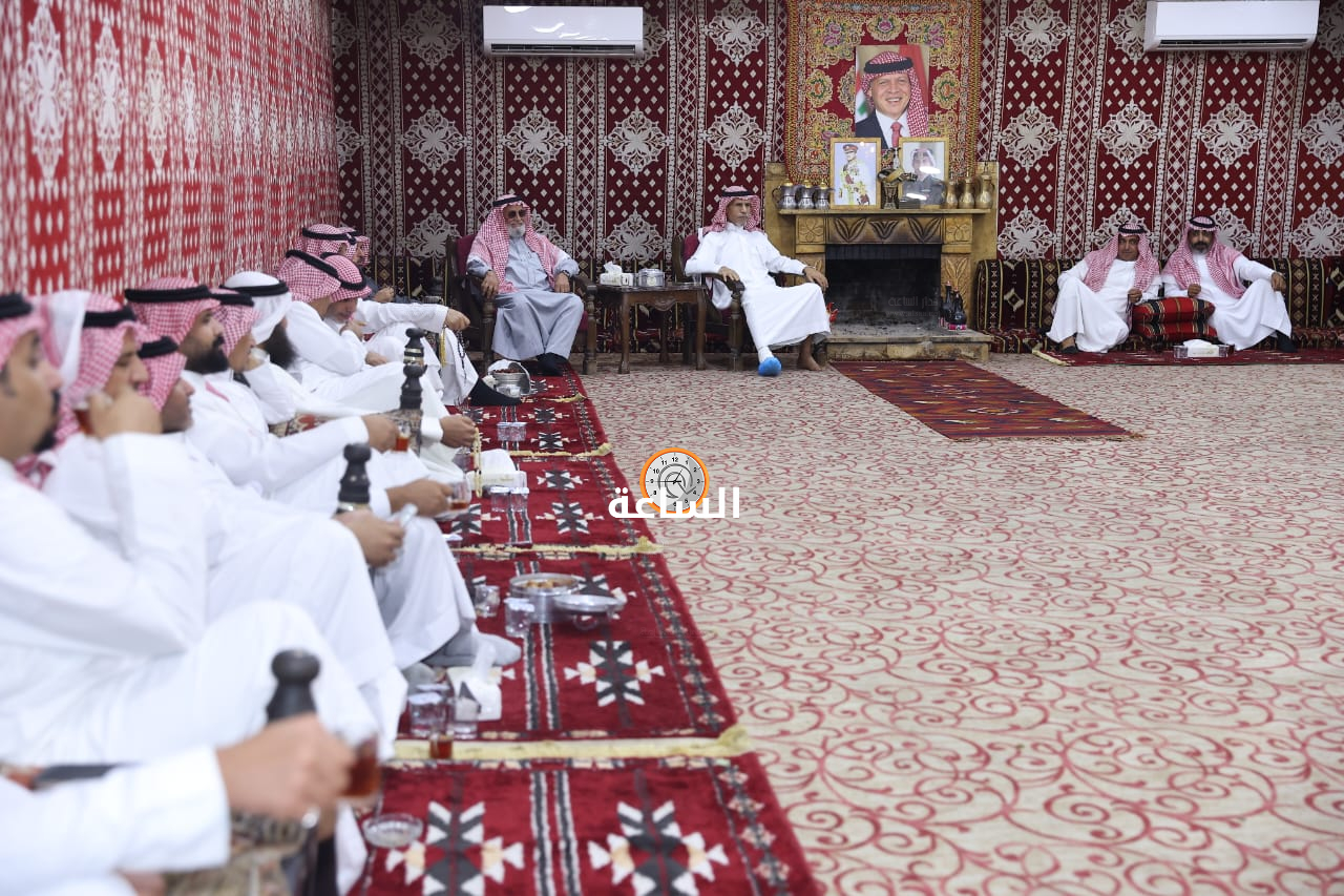 Madar Al-Saa Images 0.055459323125294446