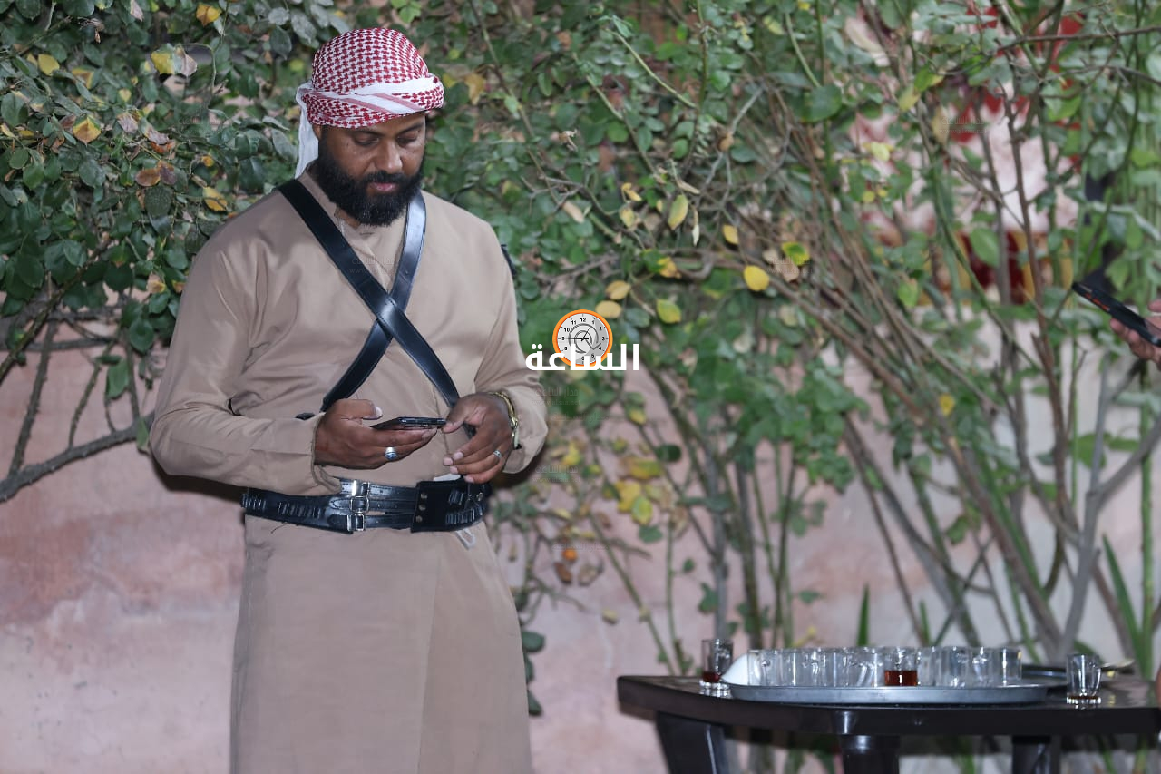 Madar Al-Saa Images 0.49873427955827143