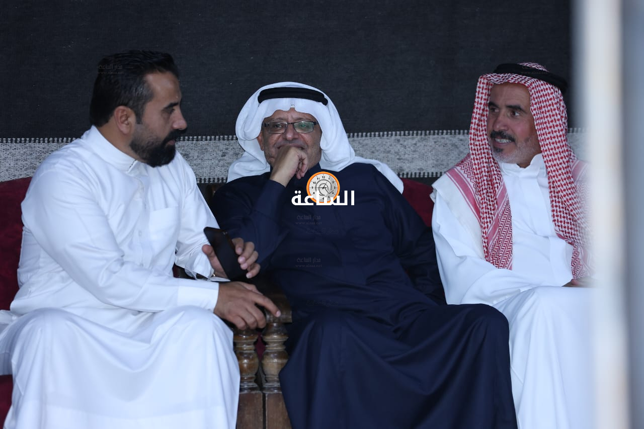 Madar Al-Saa Images 0.2444247843285059
