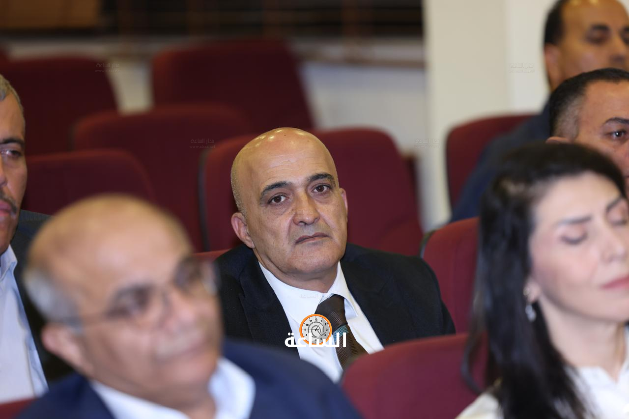 Madar Al-Saa Images 0.3628304594287207