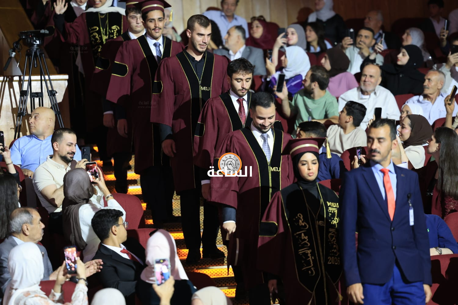 Madar Al-Saa Images 0.41472784363074133