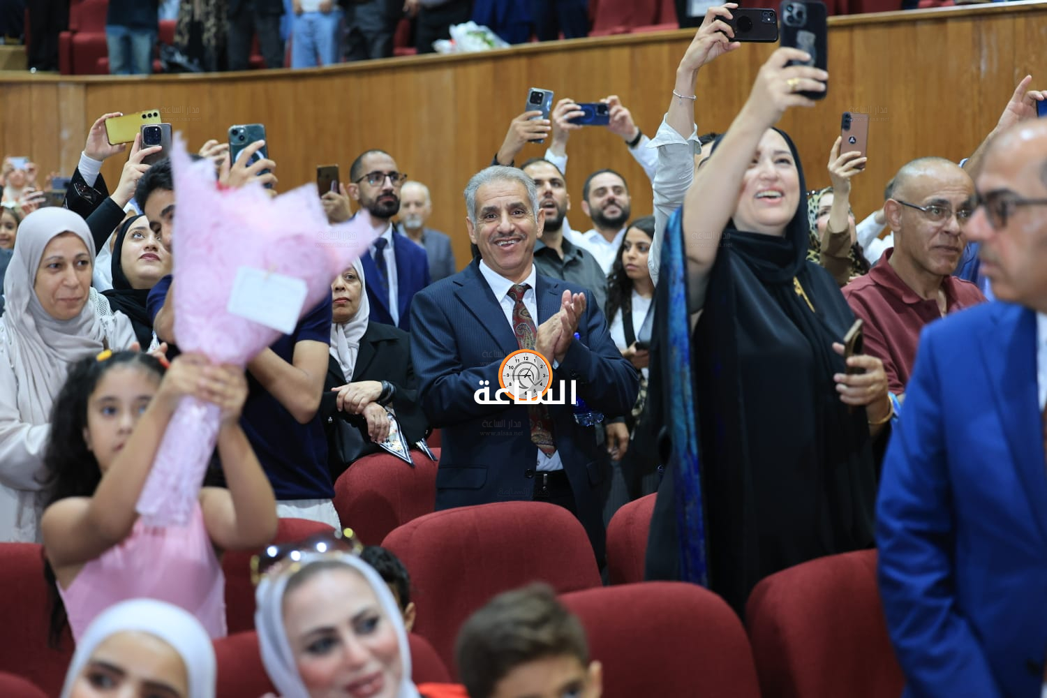 Madar Al-Saa Images 0.7772518007164834