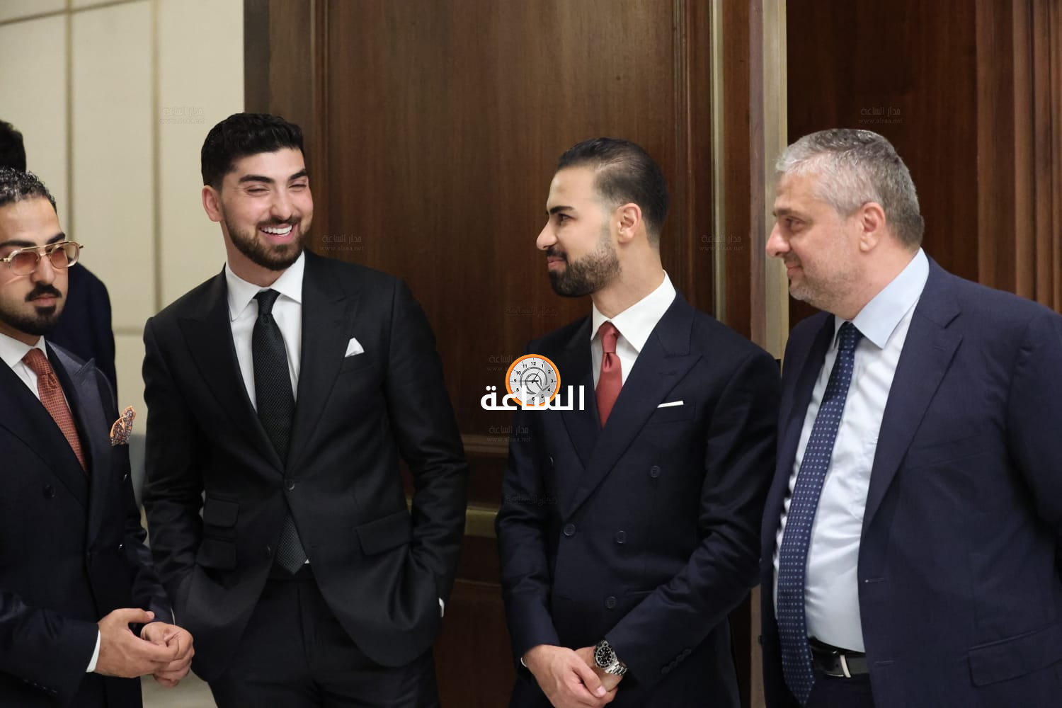 Madar Al-Saa Images 0.9341410176404557
