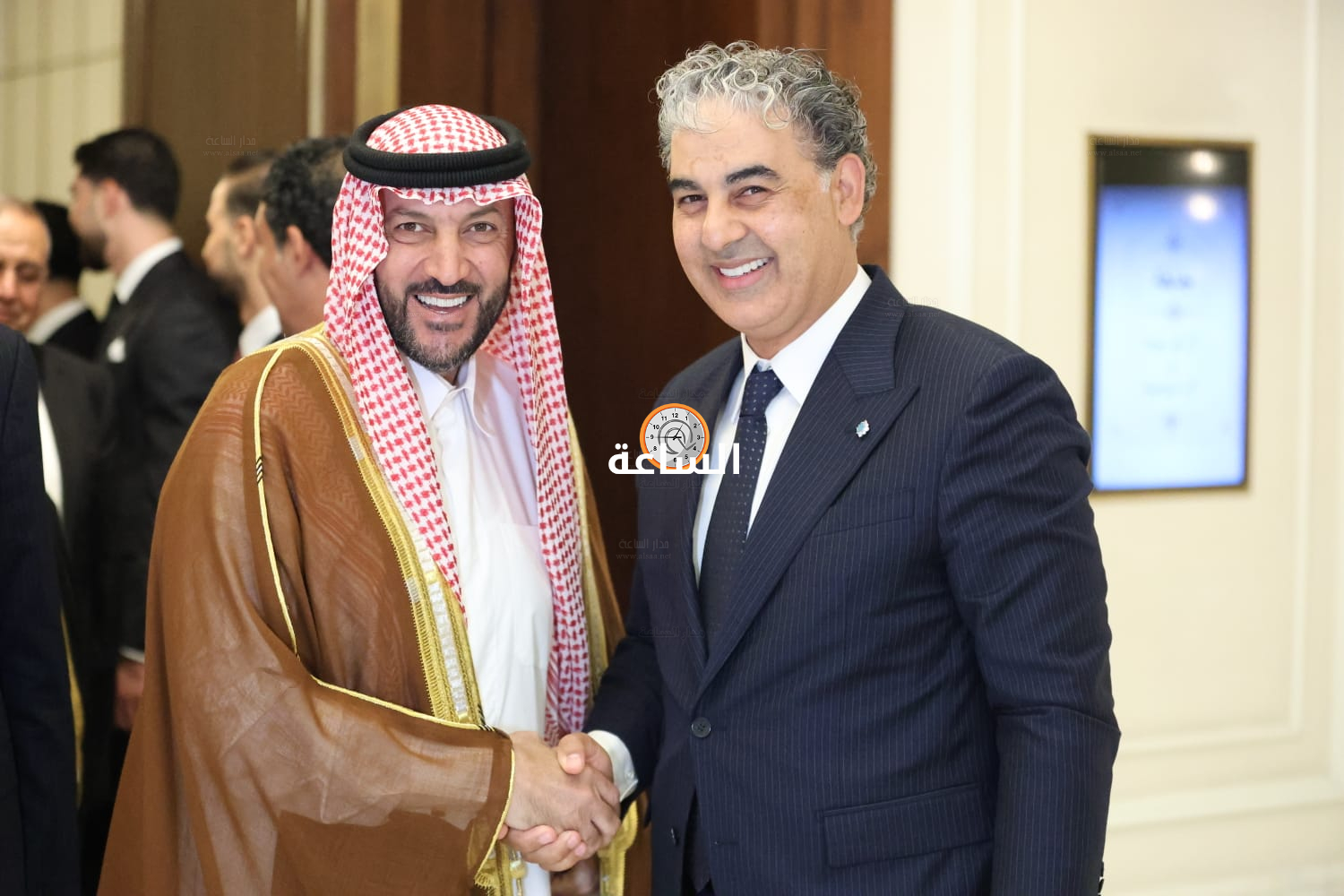 Madar Al-Saa Images 0.23673882351044817