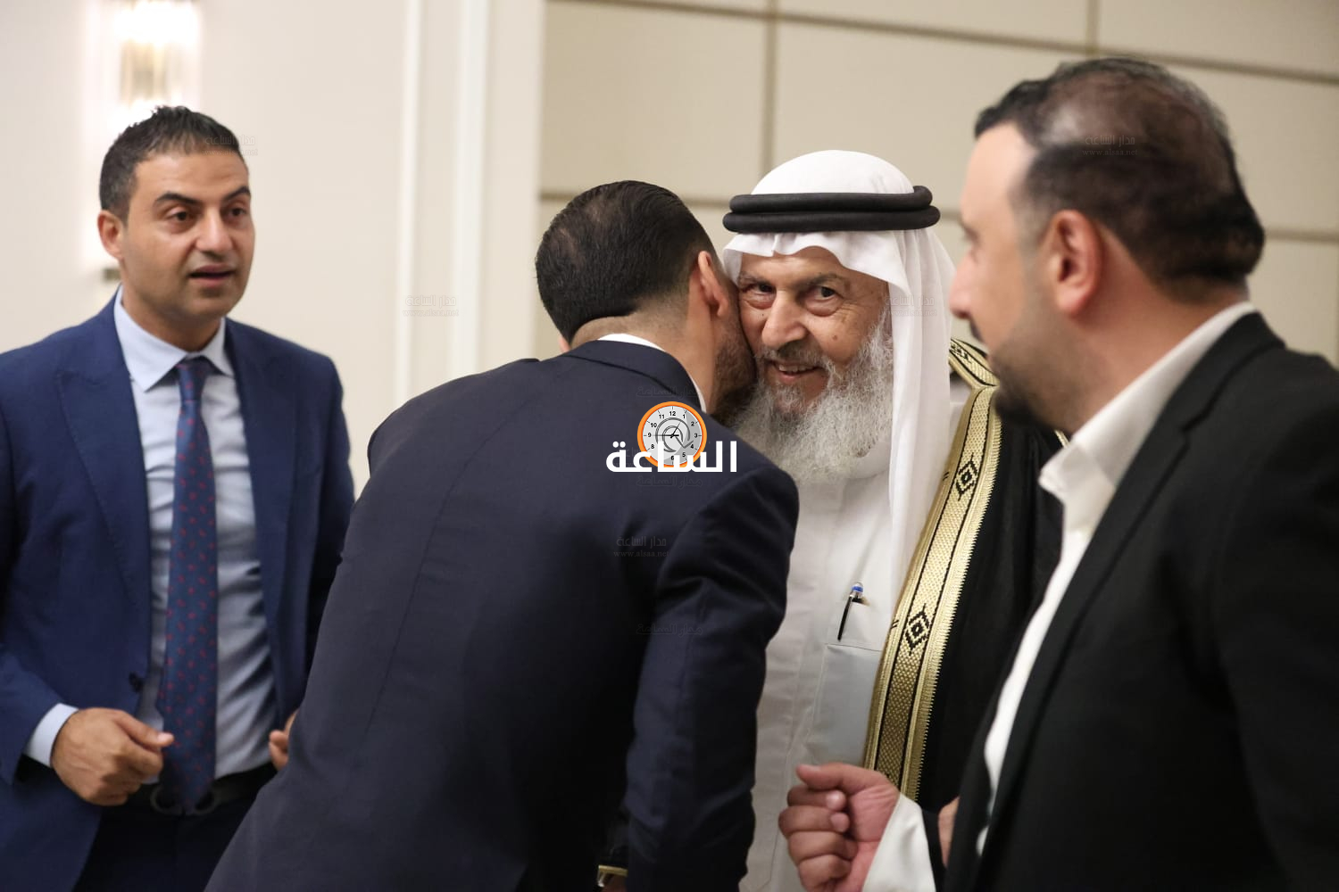Madar Al-Saa Images 0.11110772659815848