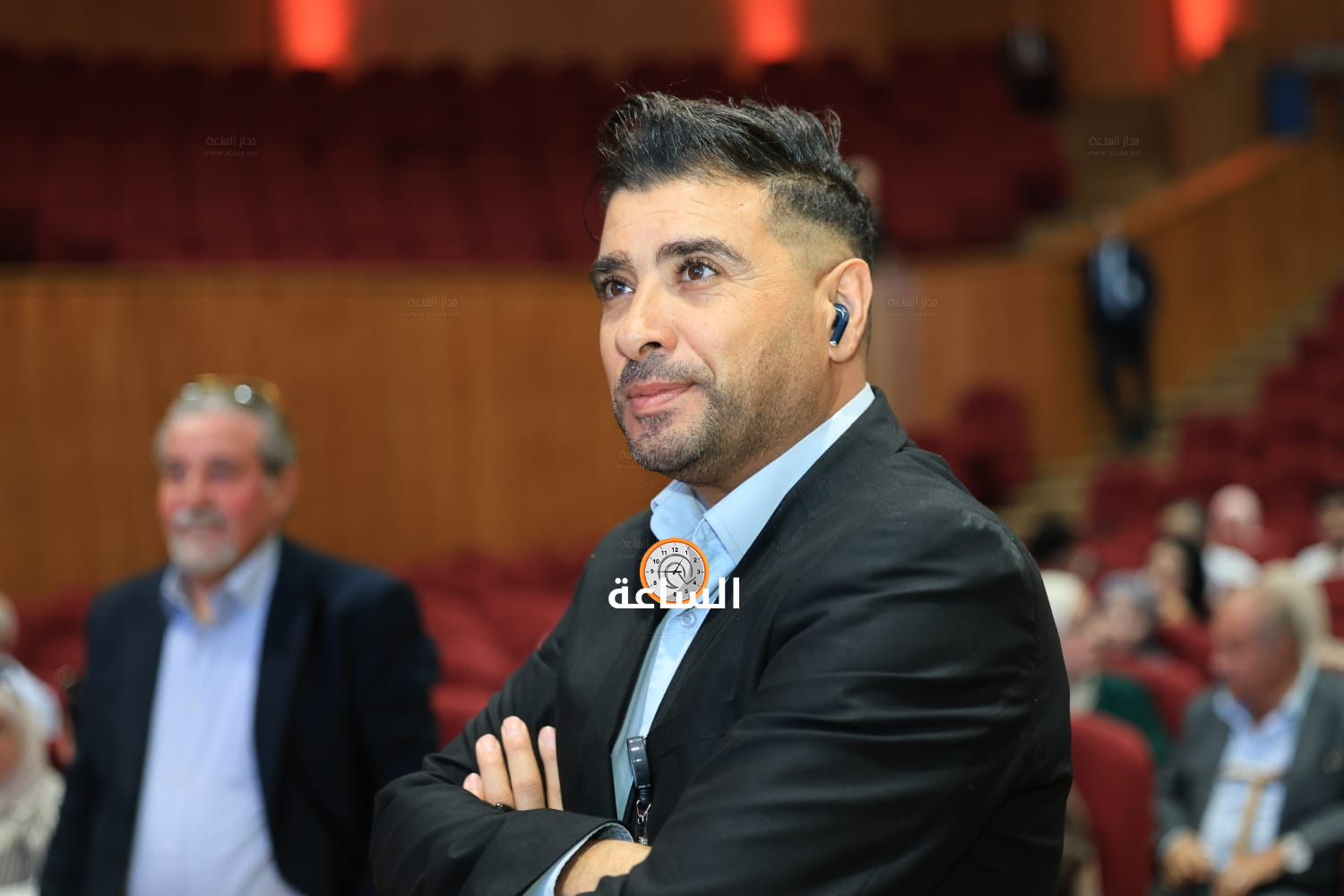 Madar Al-Saa Images 0.4555103641923264
