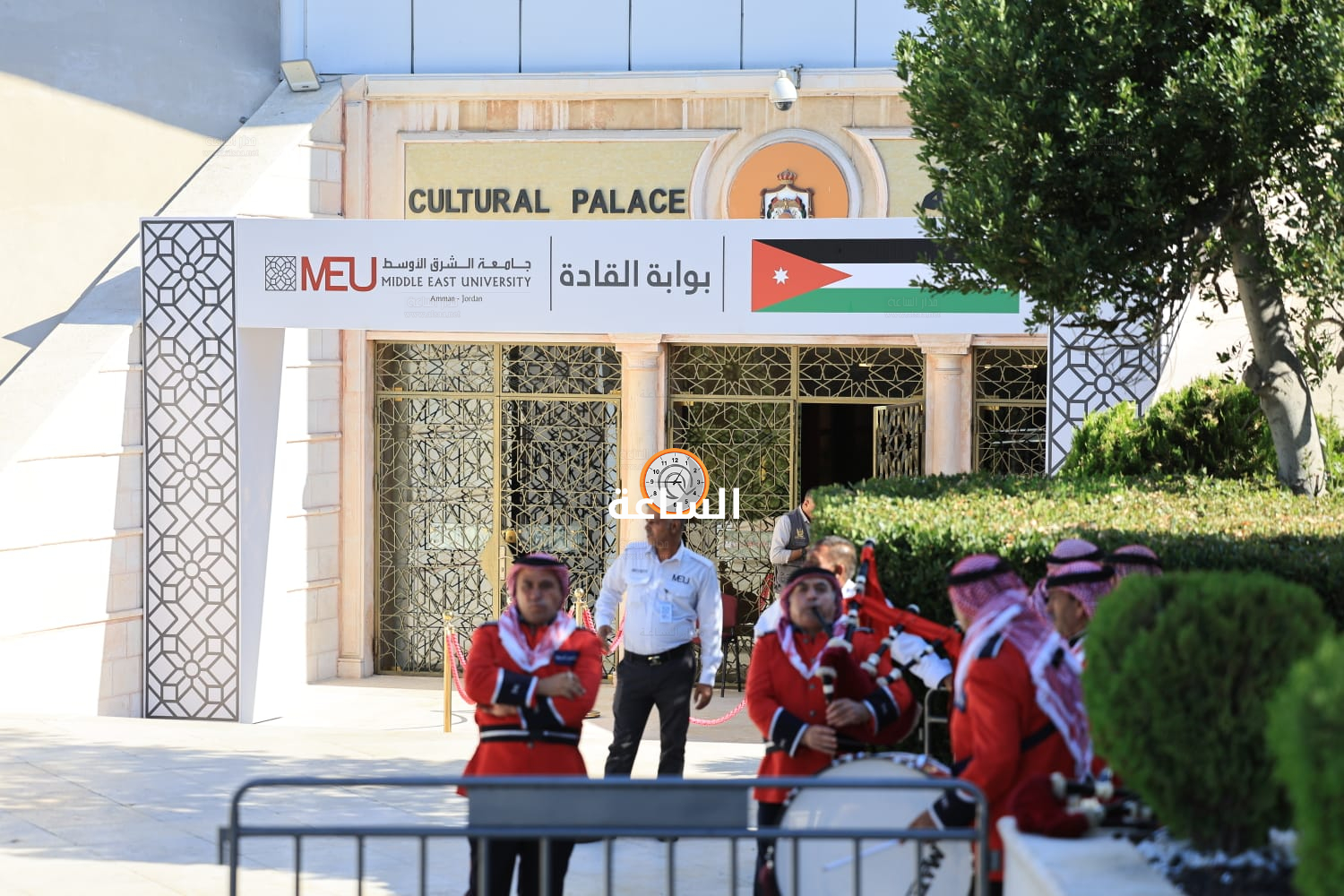 Madar Al-Saa Images 0.43183392453362934