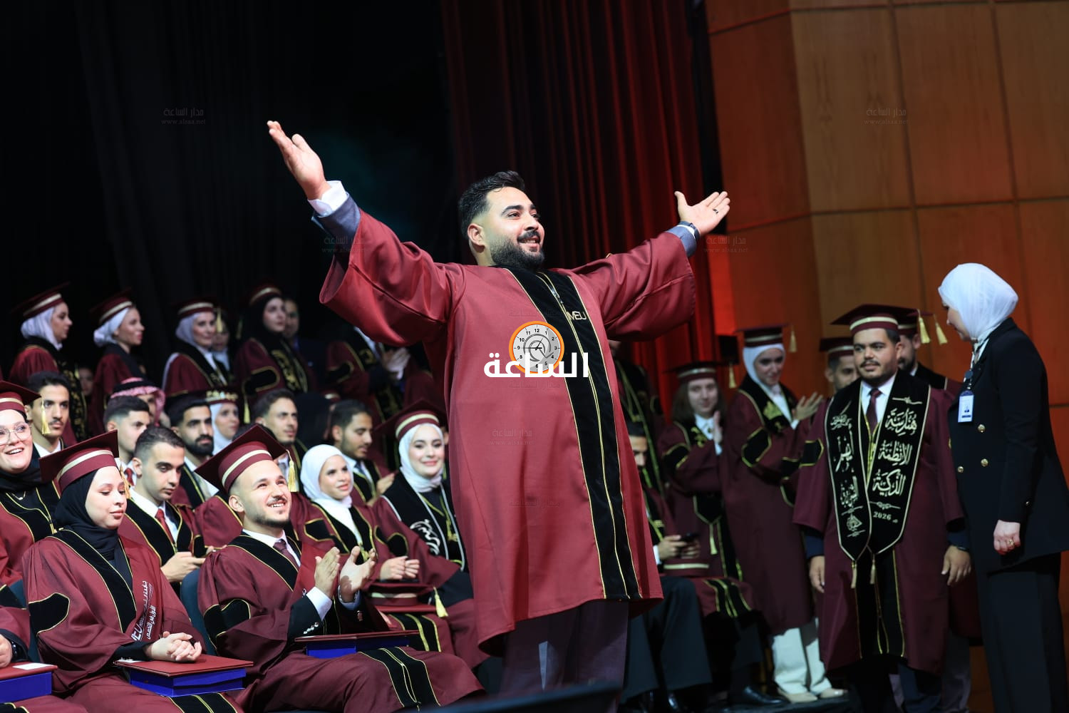Madar Al-Saa Images 0.7997102905538203