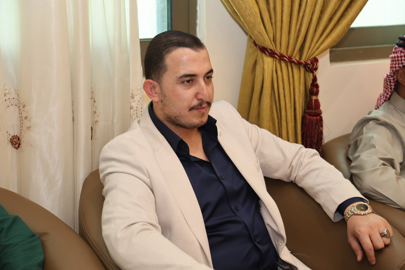 Madar Al-Saa Images 0.3187915599086457