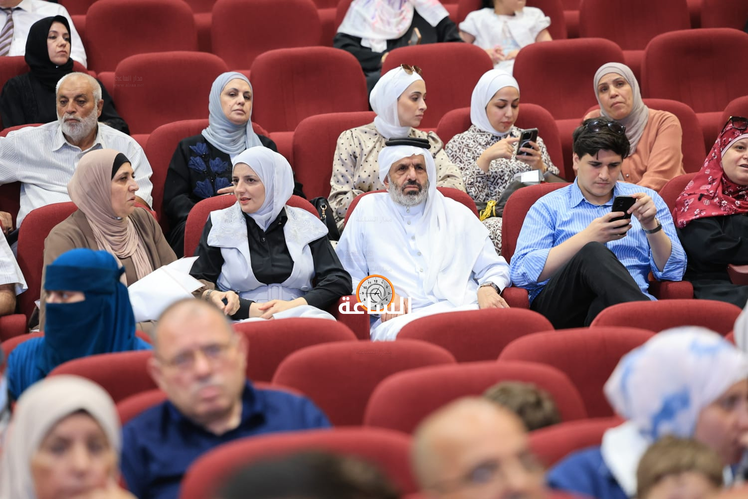 Madar Al-Saa Images 0.955665544377326
