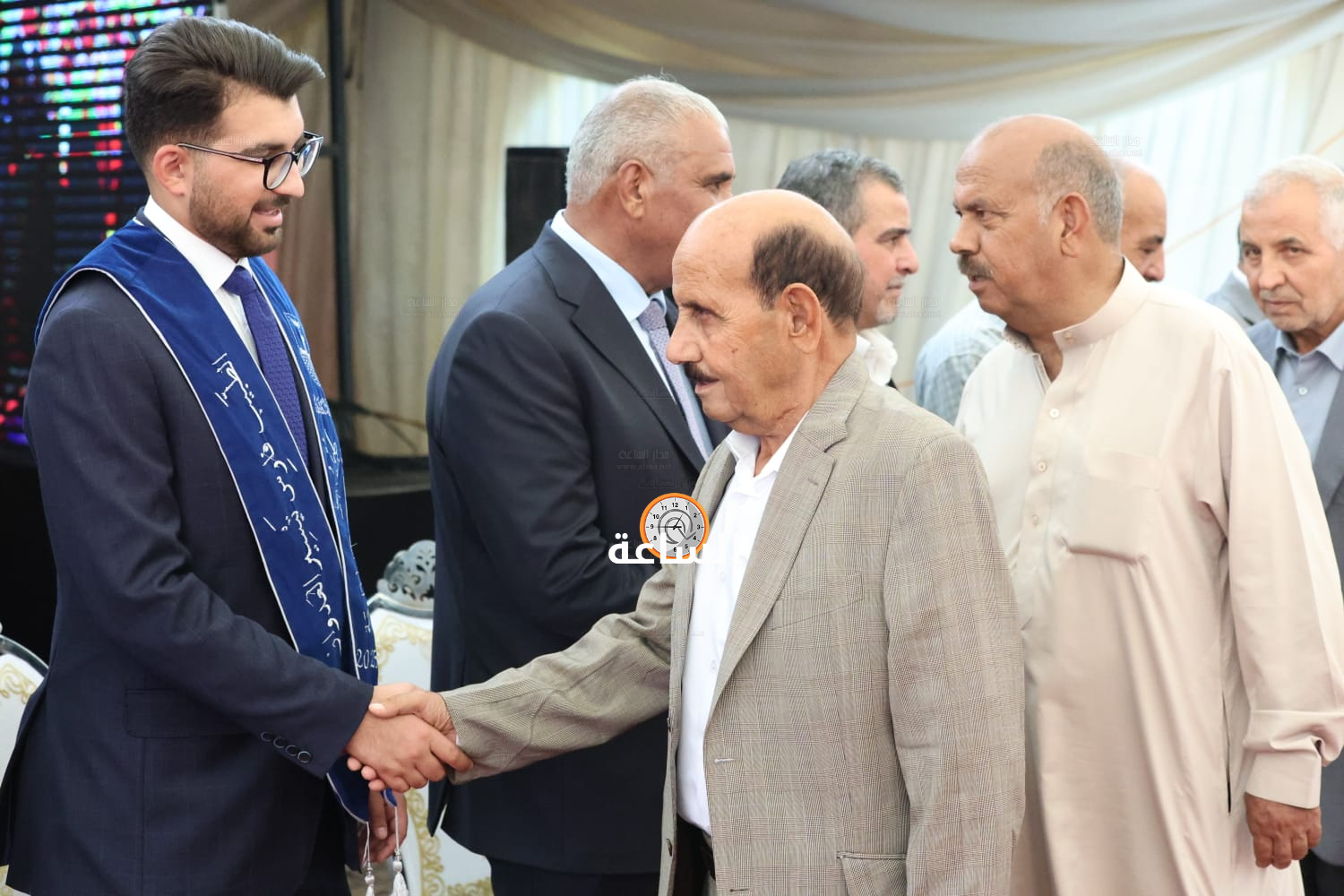 Madar Al-Saa Images 0.3813417557245026