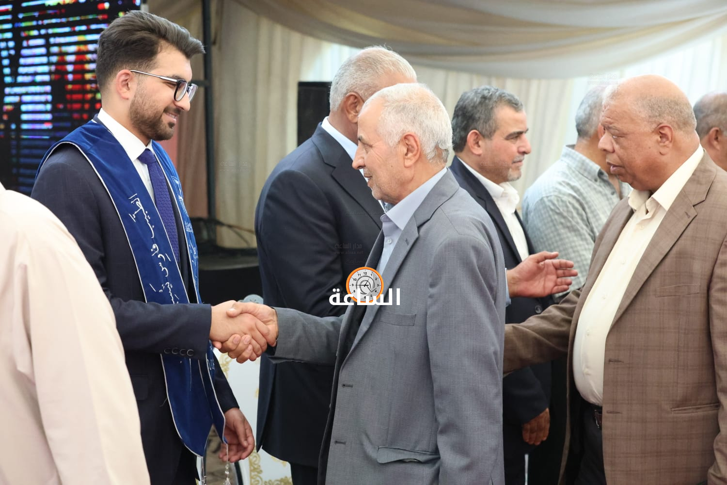 Madar Al-Saa Images 0.8833902788640936