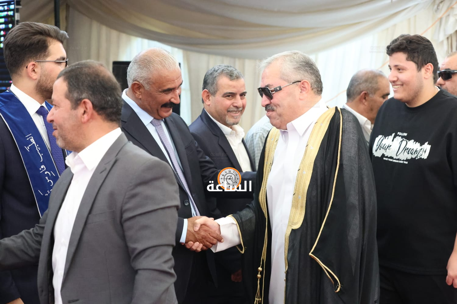 Madar Al-Saa Images 0.9968780381380664