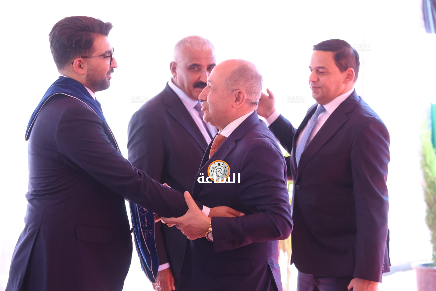 Madar Al-Saa Images 0.7780898355199662