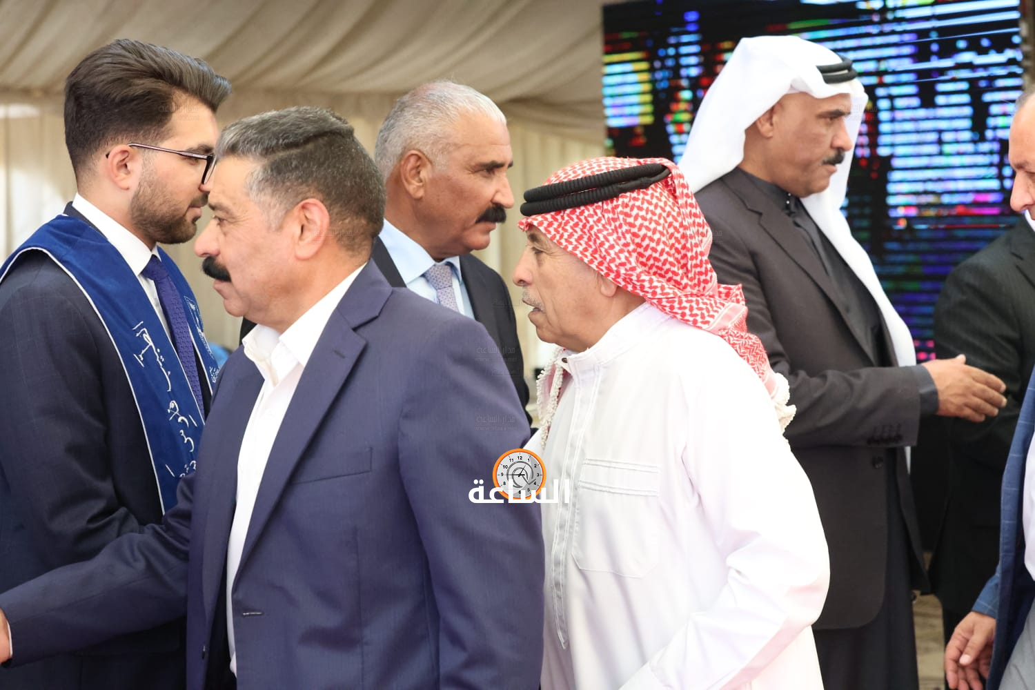 Madar Al-Saa Images 0.8312059226696282
