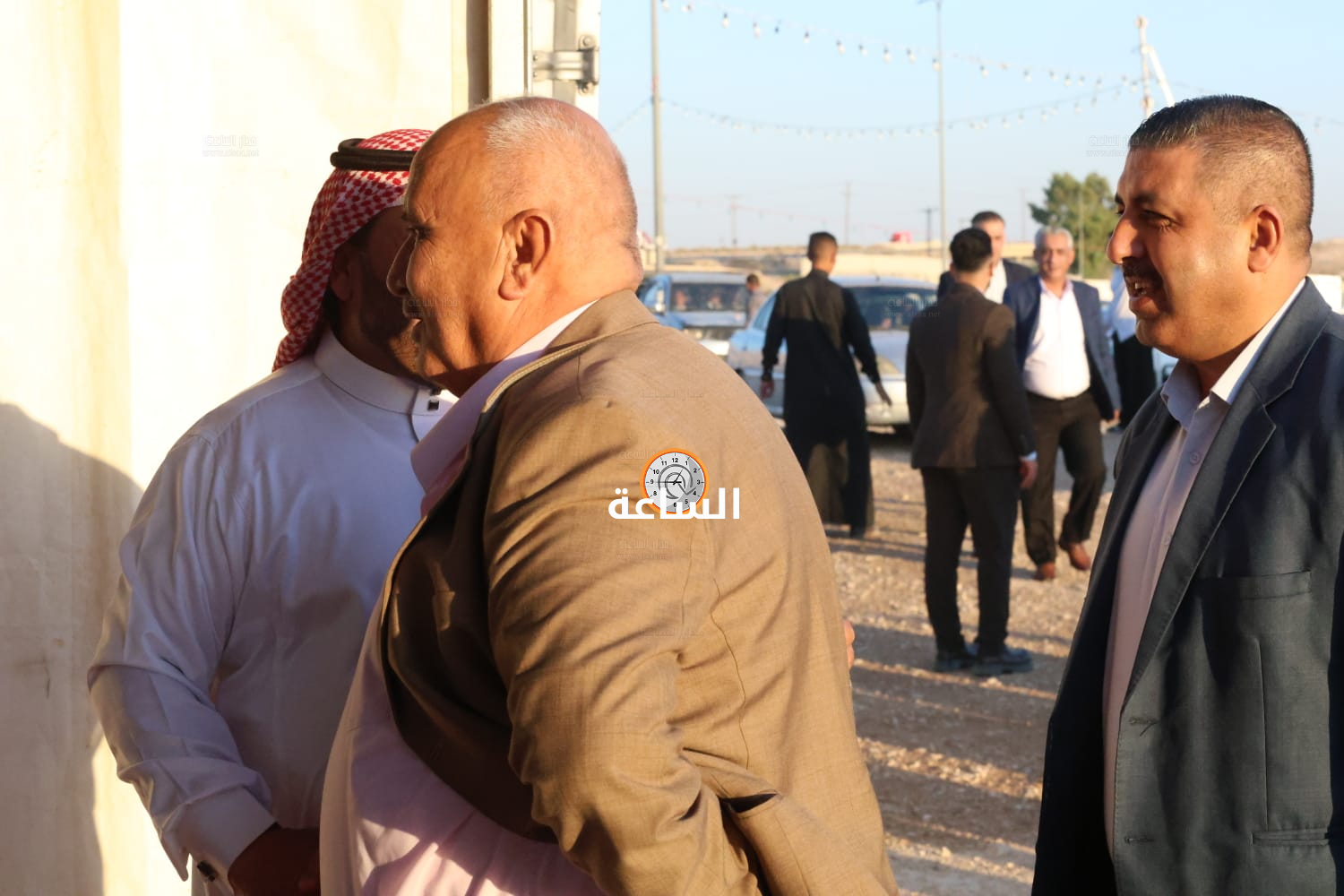 Madar Al-Saa Images 0.40064349984036596
