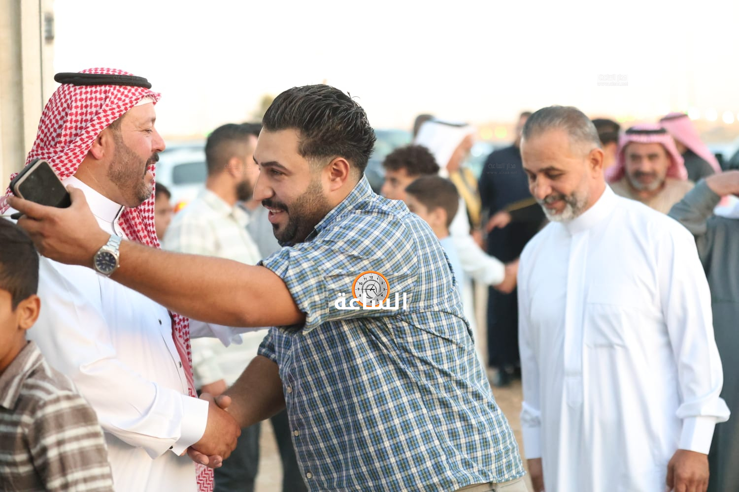 Madar Al-Saa Images 0.14231003337732673