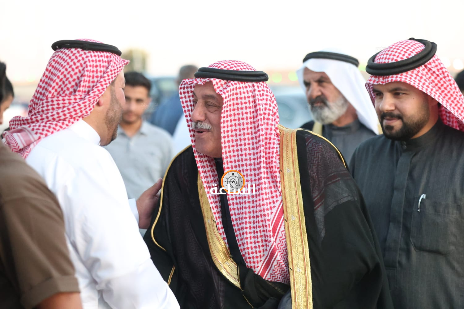 Madar Al-Saa Images 0.12665782276361914